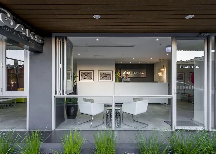 Oaks Melbourne South Yarra Suites