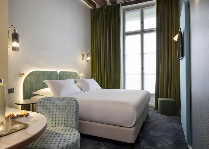 Hotel L De Lutece - Notre-Dame Parijs