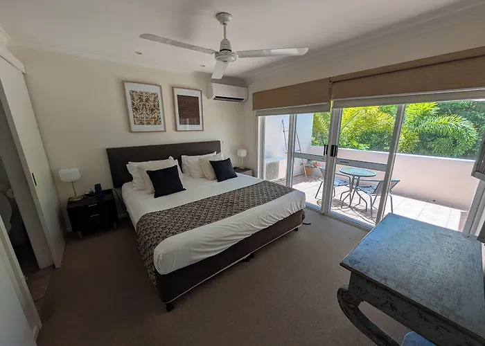 The Villas Palm Cove-Private Pool In Each Villa
