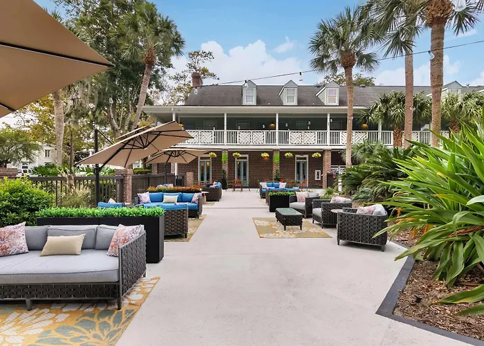 Best Western Plus St. Simons St. Simons Island