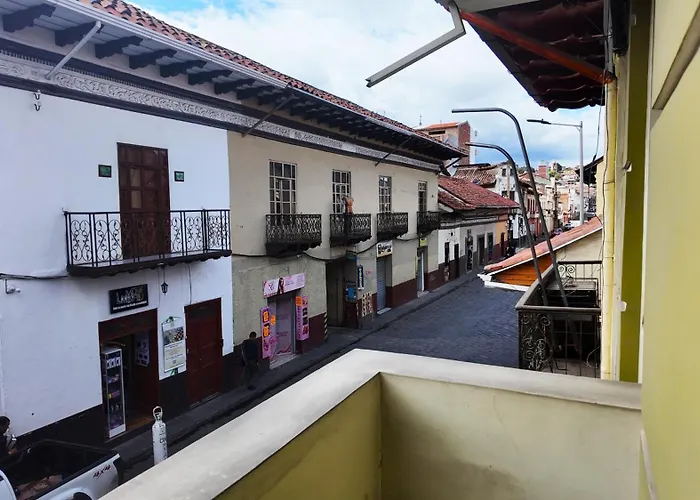 Hotel Las Gardenias Cuenca
