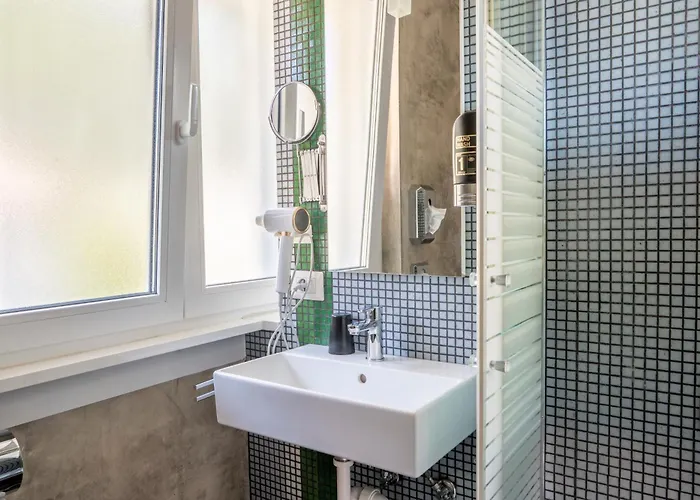 Sk Active Hotel - Ex Garni Hotello Riva del Garda