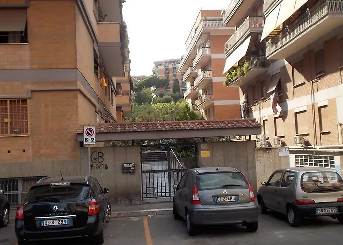 Roma Tourist House