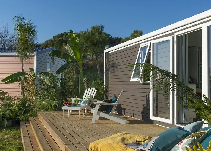 Camping Les Portes Du Beaujolais